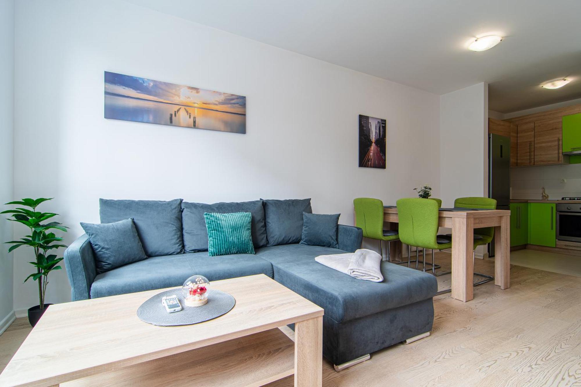 Flexible Selfcheckins 88 - - Garage - Loggia - Bedroom *